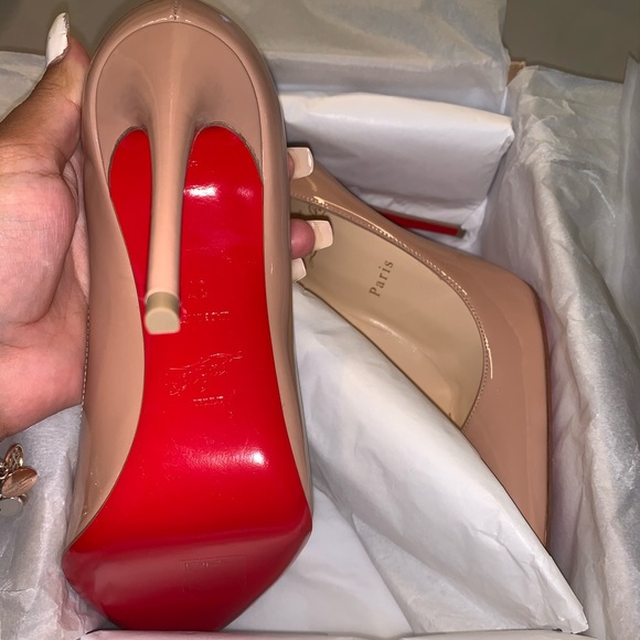red bottoms used